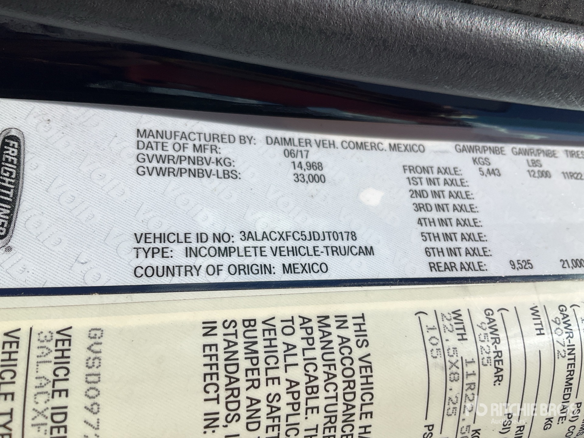 General Appearance with Serial Number / VIN