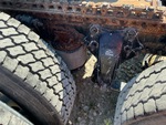 4 Underbody - Truck with 