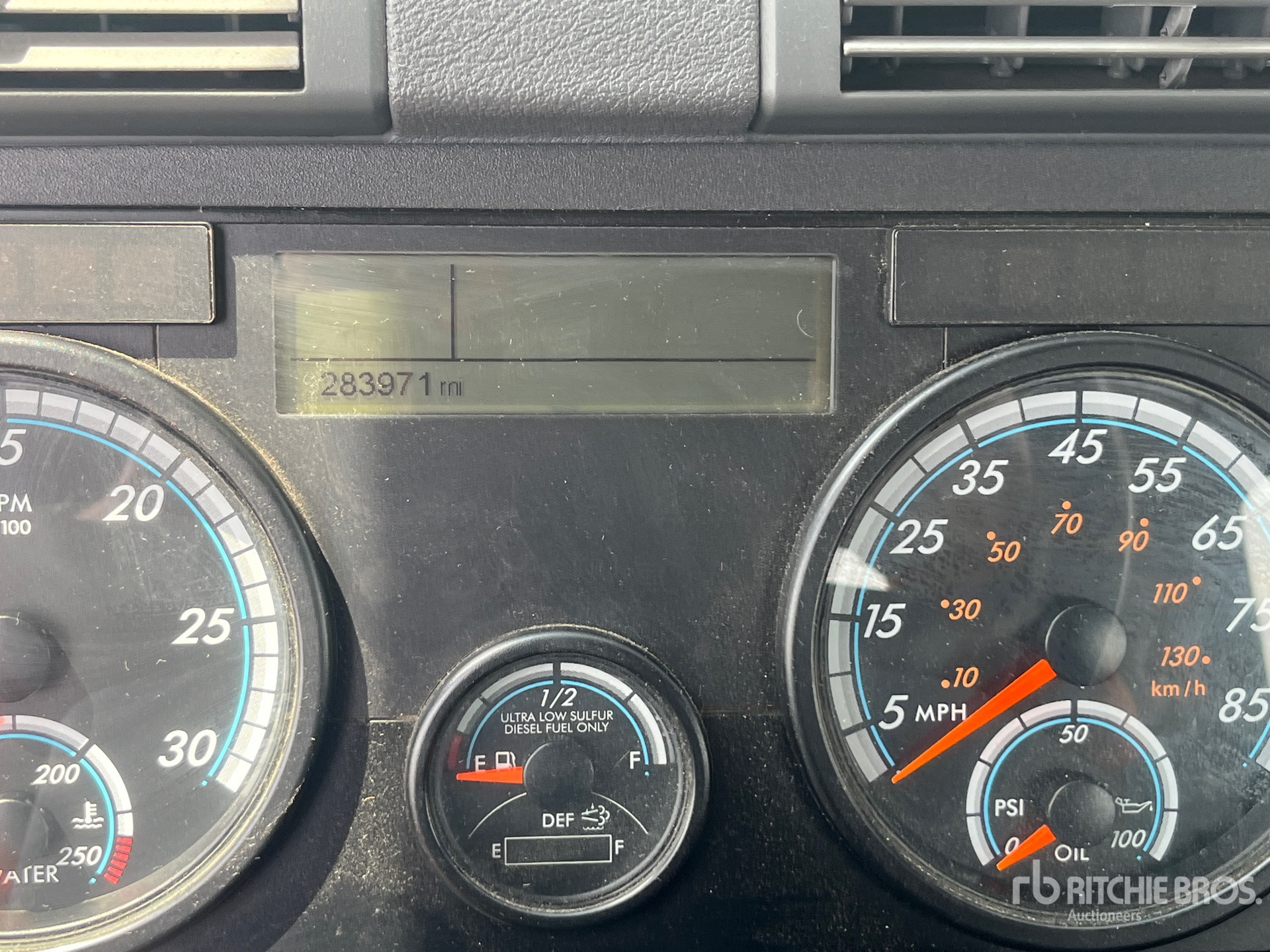 General Appearance with Hour Meter / Odometer