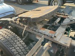 4 Underbody - Truck with 