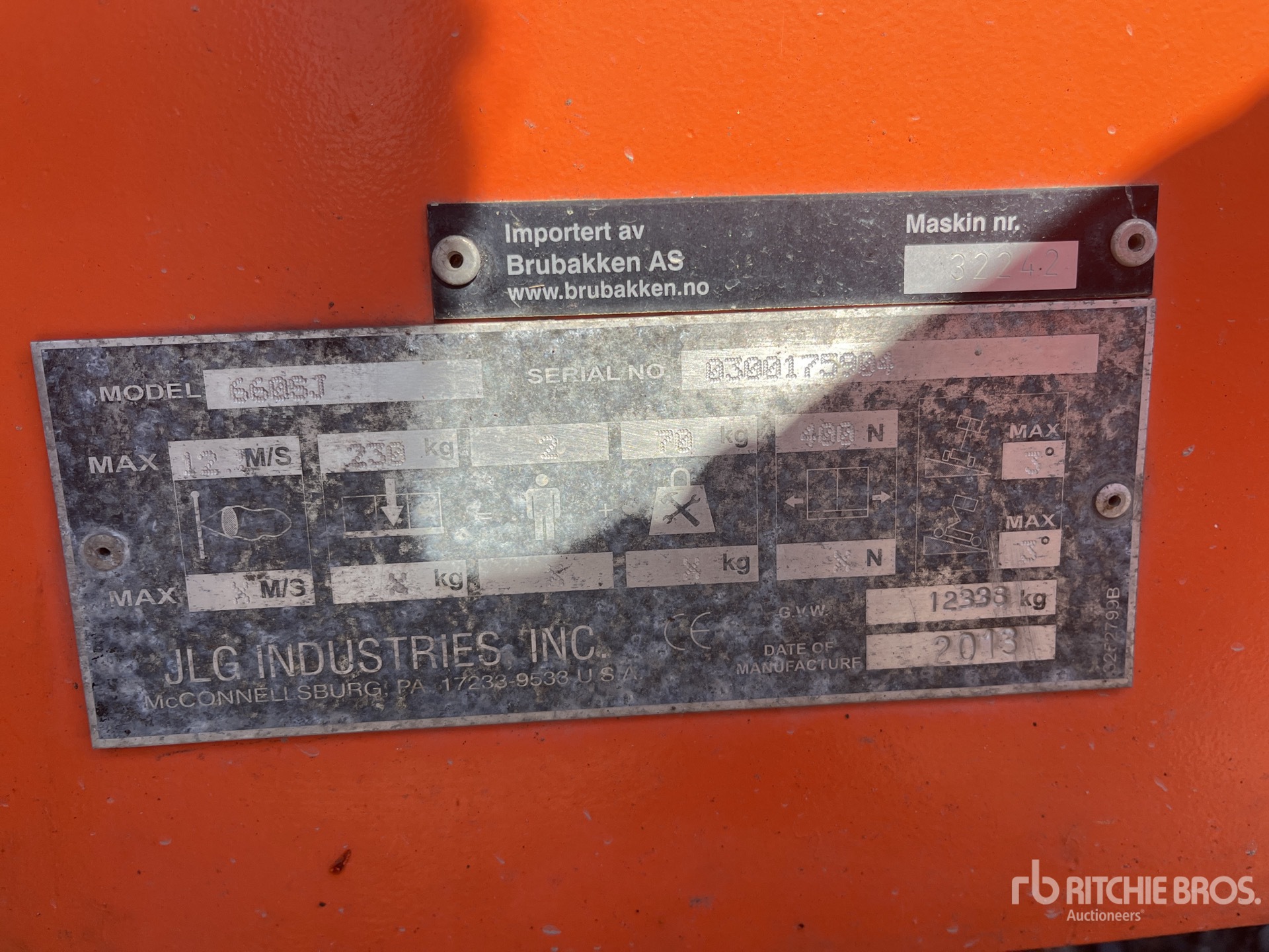 General Appearance with Numéro de série/Numéro d'identification du véhicule automobile