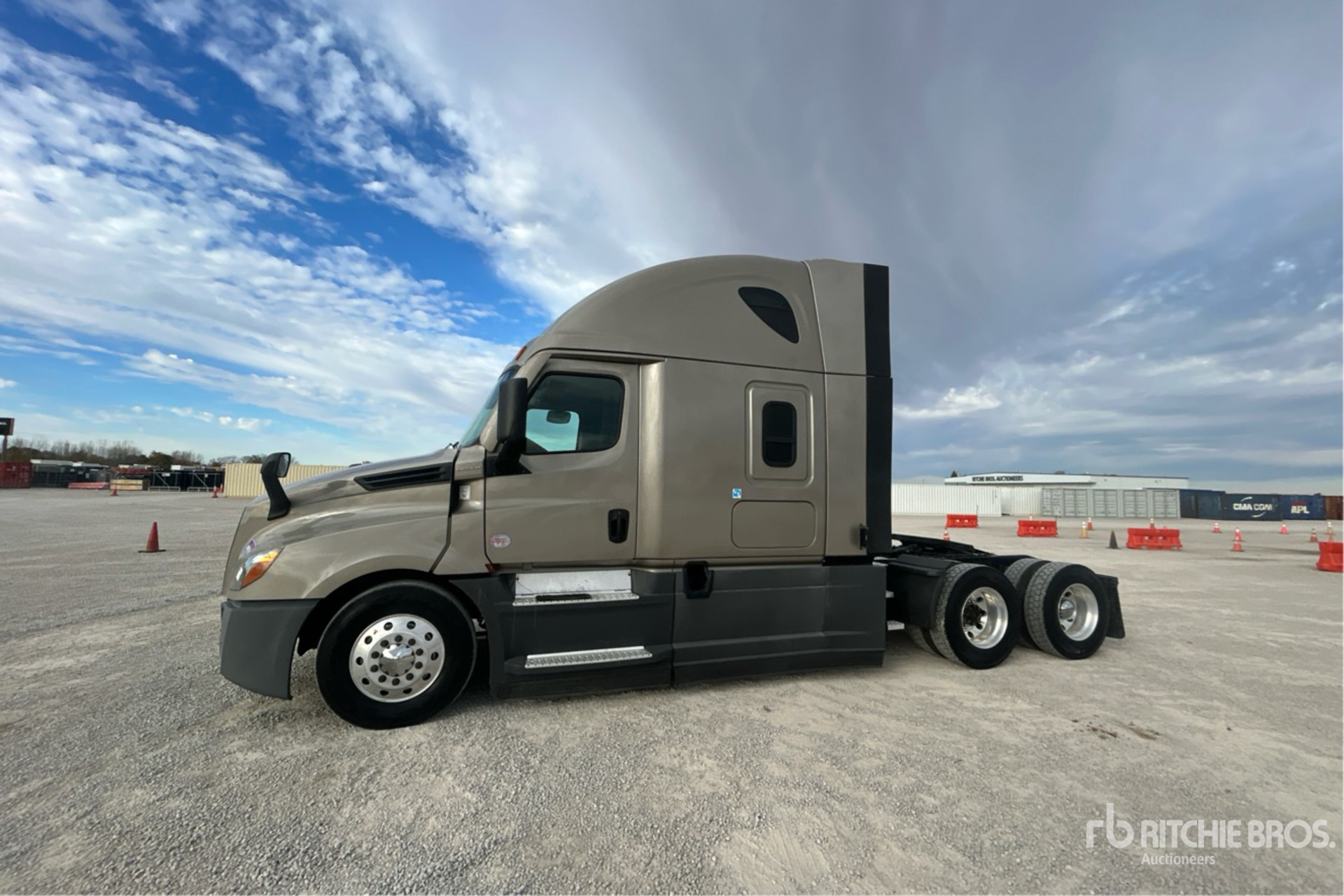 General Appearance with Imagen: esquina delantera izquierda