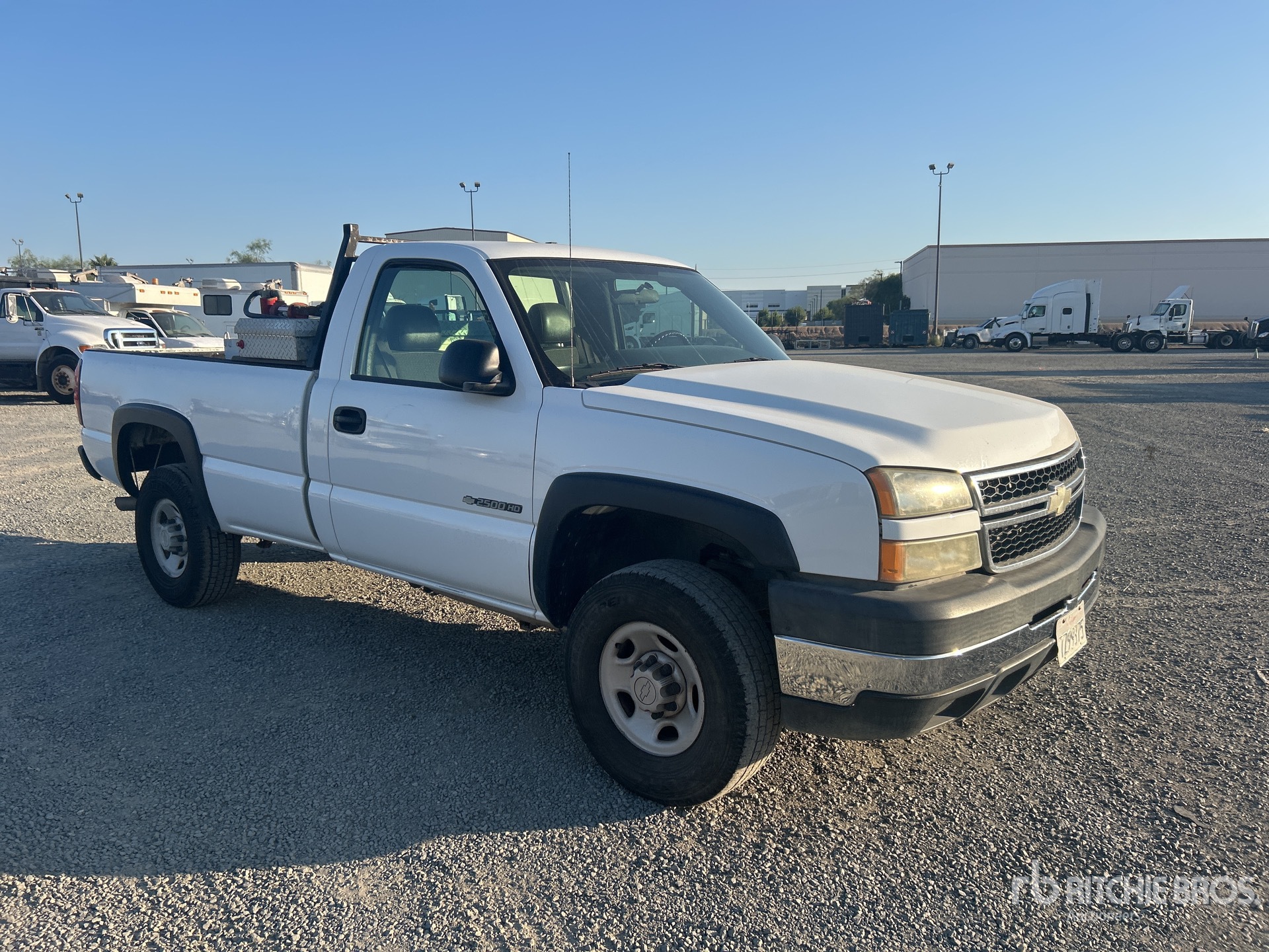 General Appearance with Picture, Right Front Corner