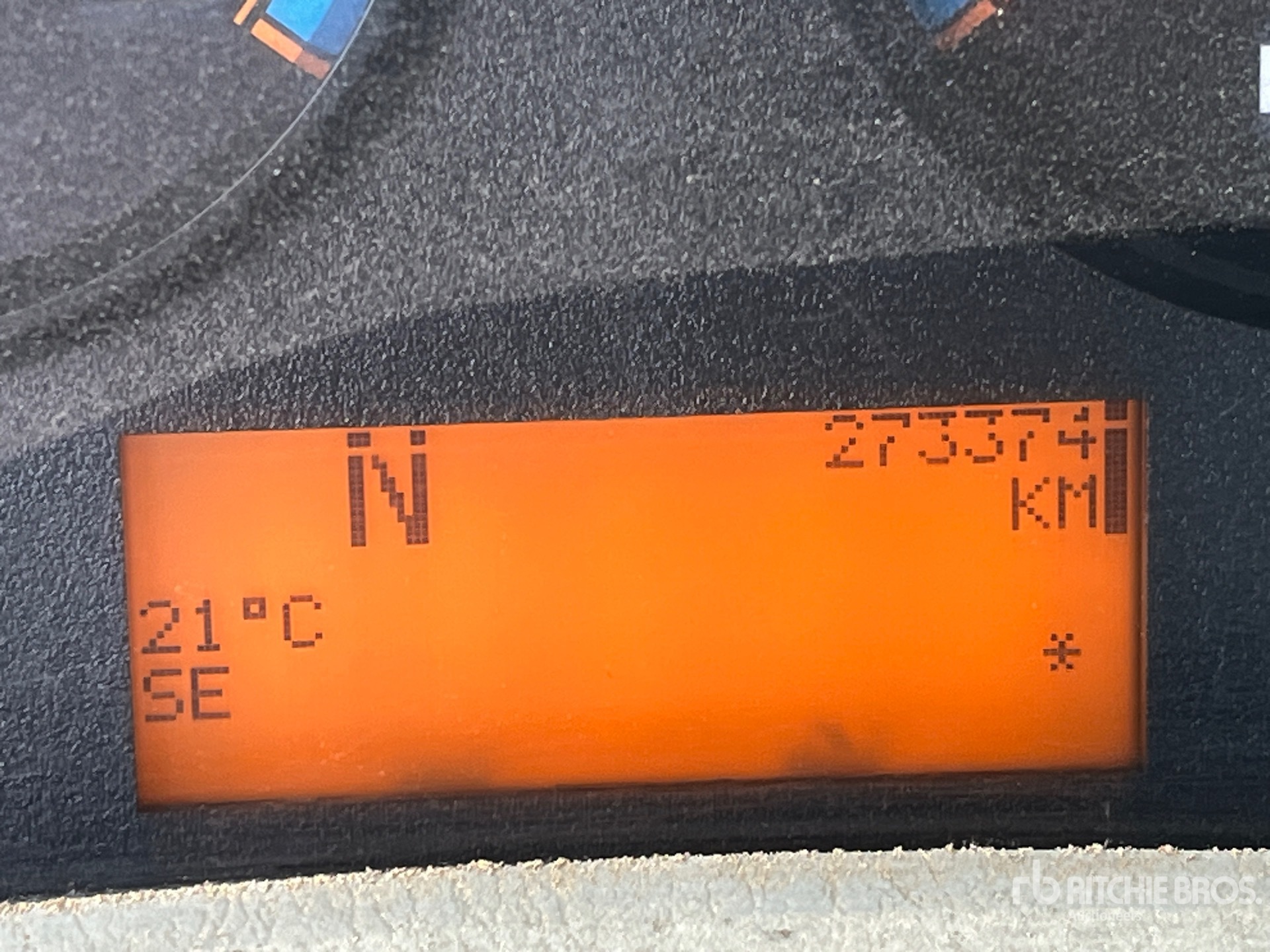 General Appearance with Hour Meter / Odometer