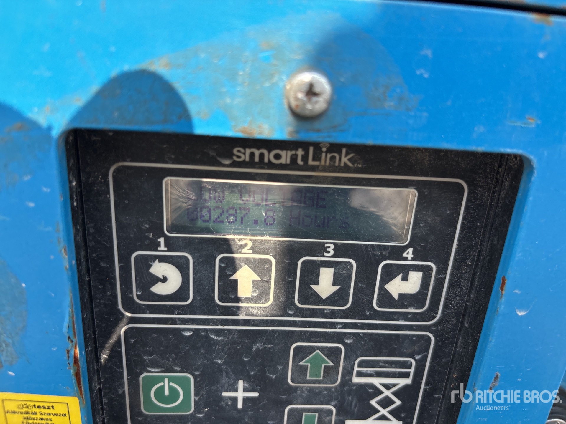 General Appearance with Hour Meter / Odometer