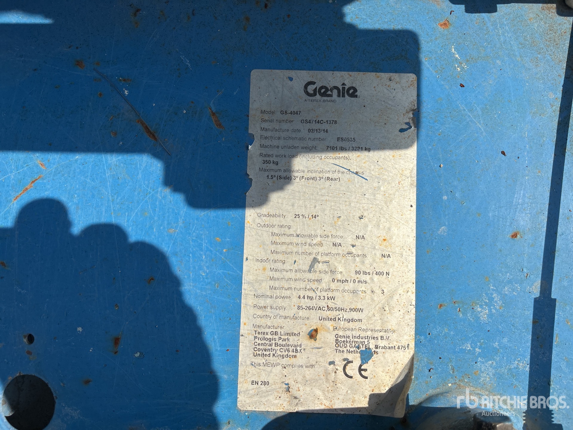 General Appearance with Numéro de série/Numéro d'identification du véhicule automobile