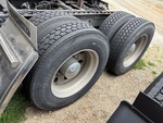 4 Underbody - Truck with 