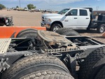 4 Underbody - Truck with 