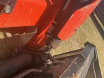 Hydraulics with Bucket Tilt Cylinders