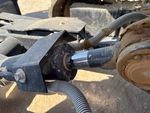 Hydraulics with Blade Lift Cylinder