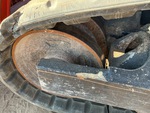 Fahrgestell with Vordere Führungsrolle, Verschleiß