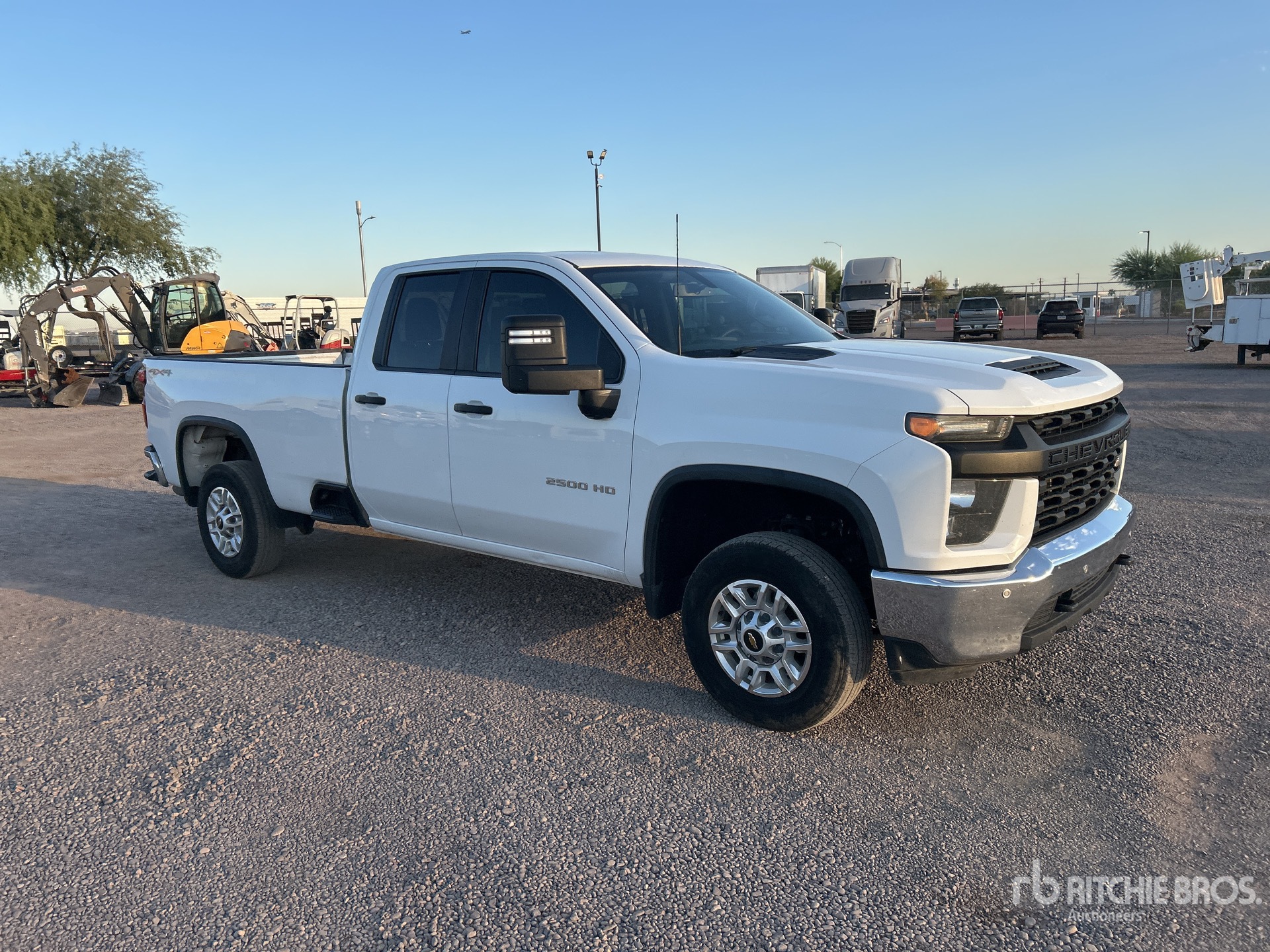 General Appearance with Picture, Right Front Corner