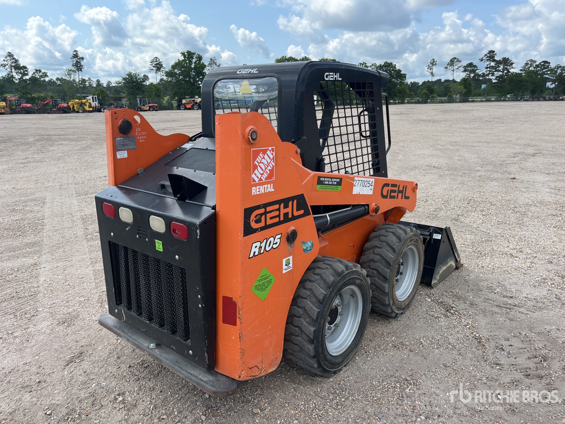 General Appearance with Picture, Right Rear Corner