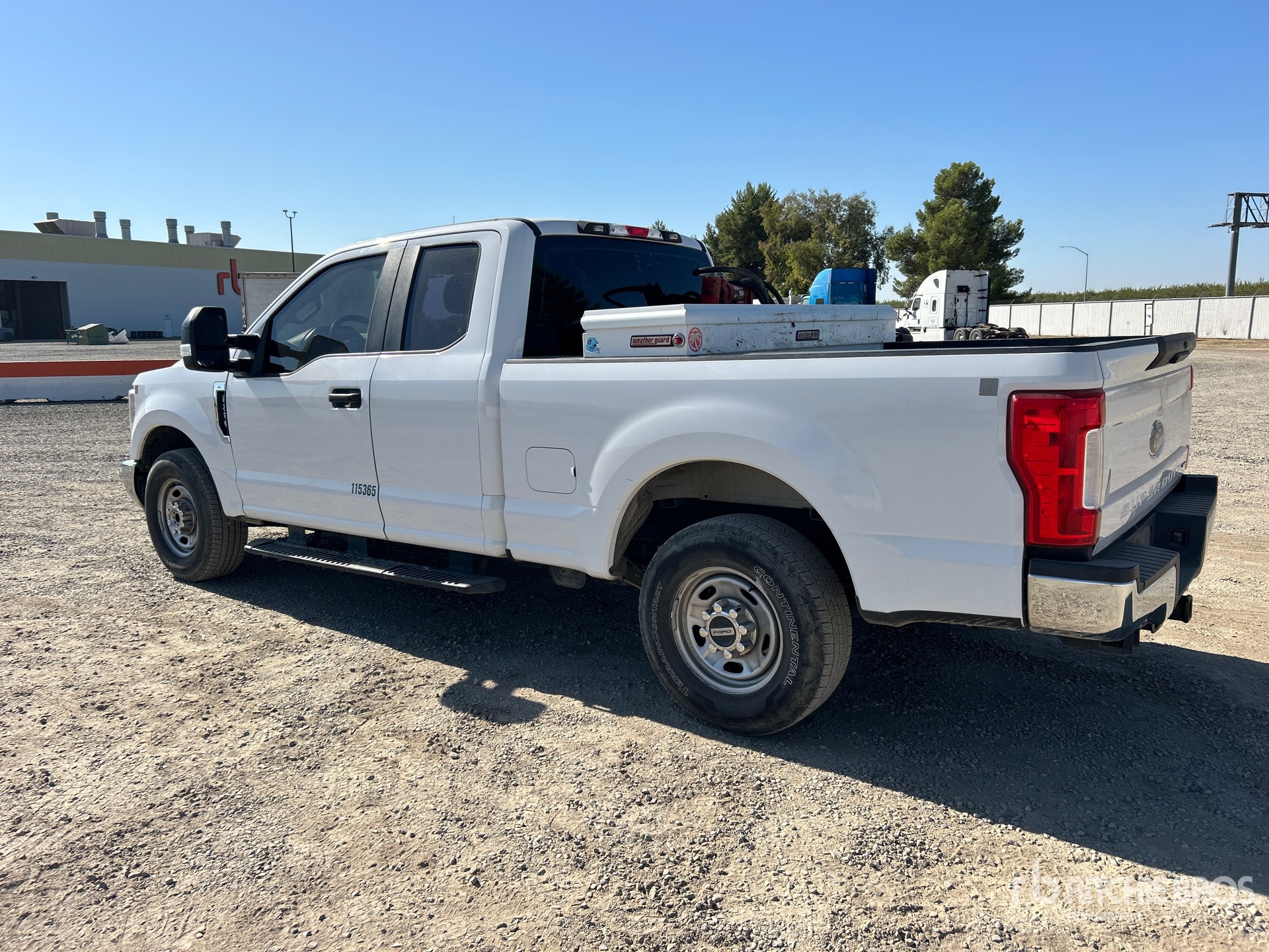 General Appearance with Picture, Left Rear Corner