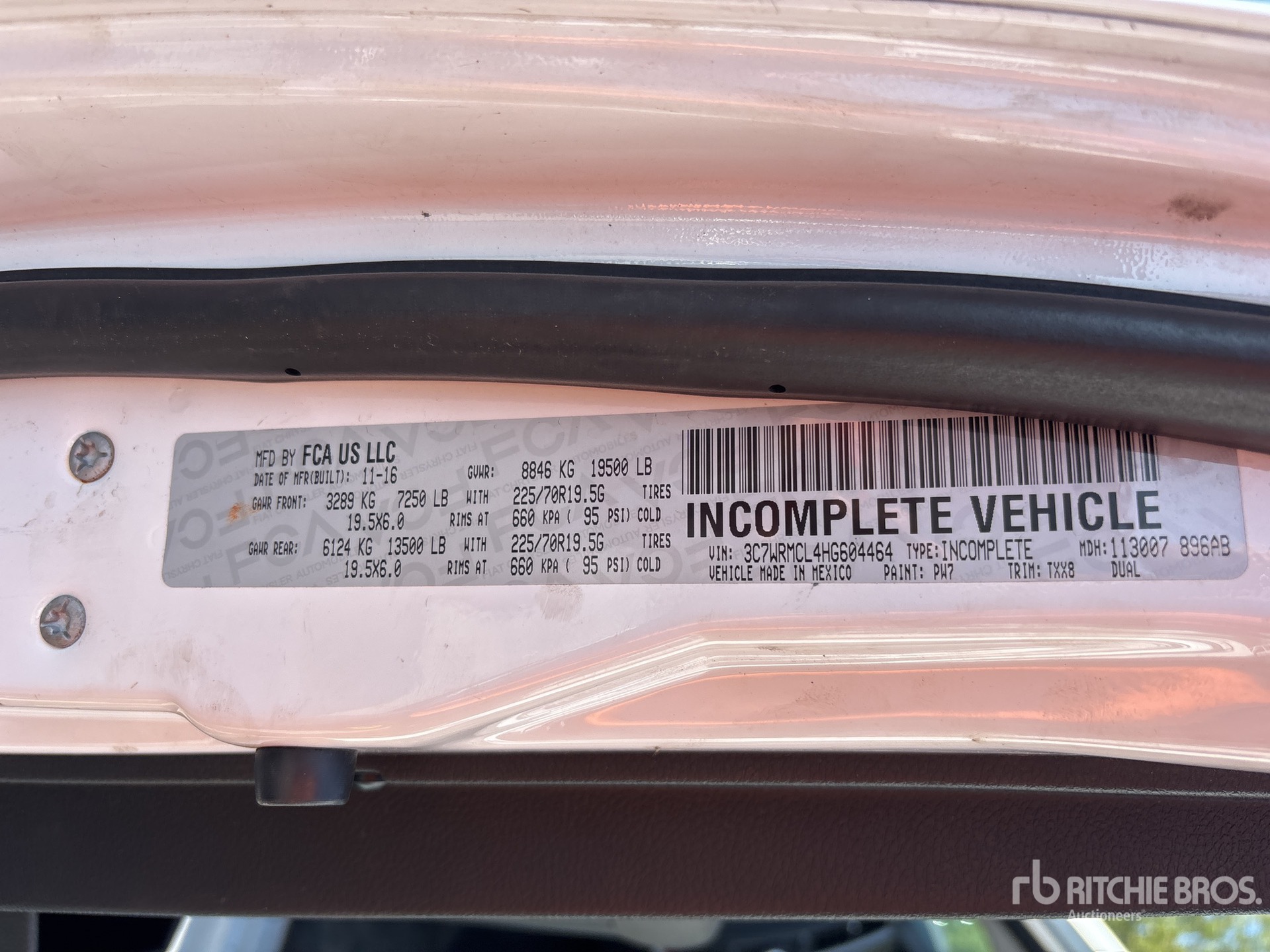 General Appearance with Serial Number / VIN