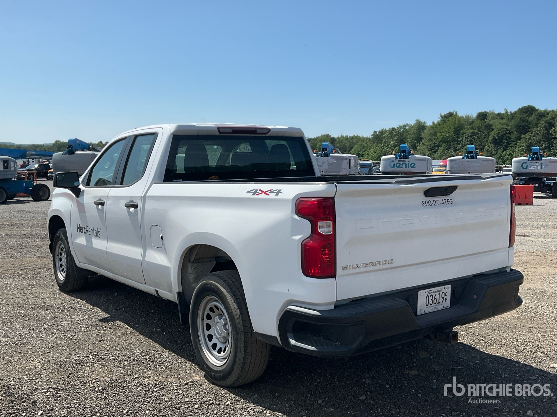 General Appearance with Picture, Left Rear Corner