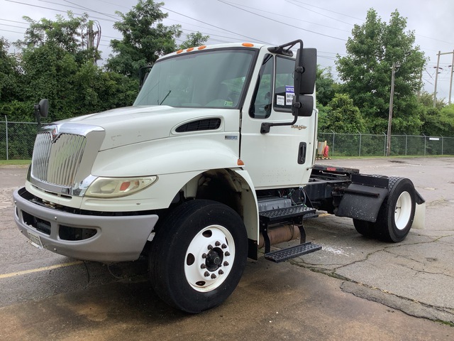 2012 International 4400 4x2 S/A Day Cab Truck Tractor (Inoperable)