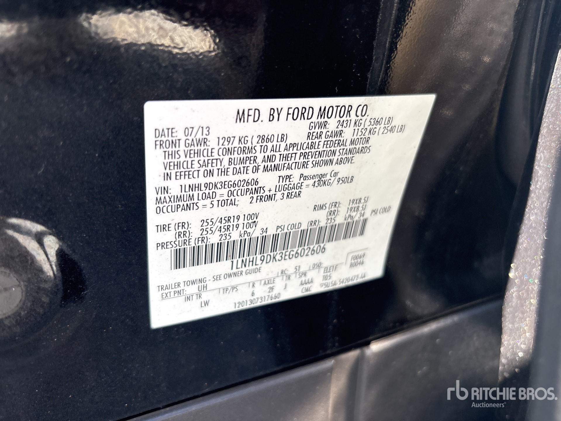 General Appearance with Serial Number / VIN