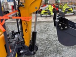 Hydraulics with 