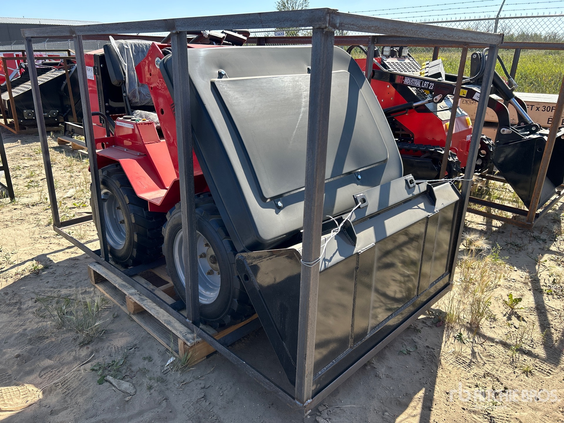 General Appearance with Picture, Right Front Corner