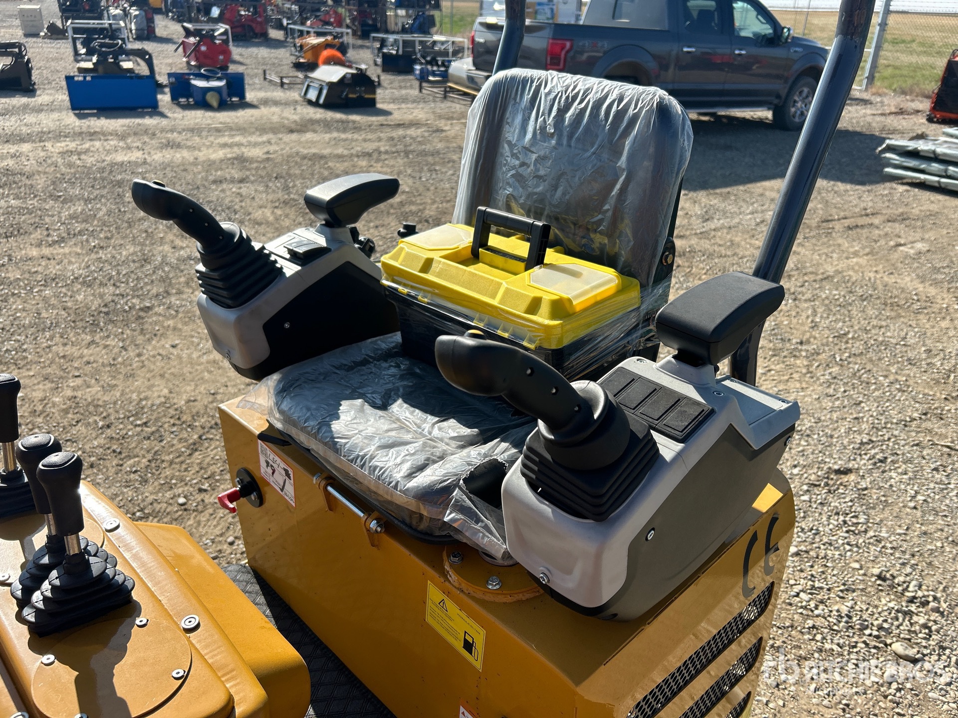2025 AGT MX12-(Z) Mini Excavator (Unused) | Ritchie Bros. Auctioneers