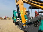 Hydraulics with 