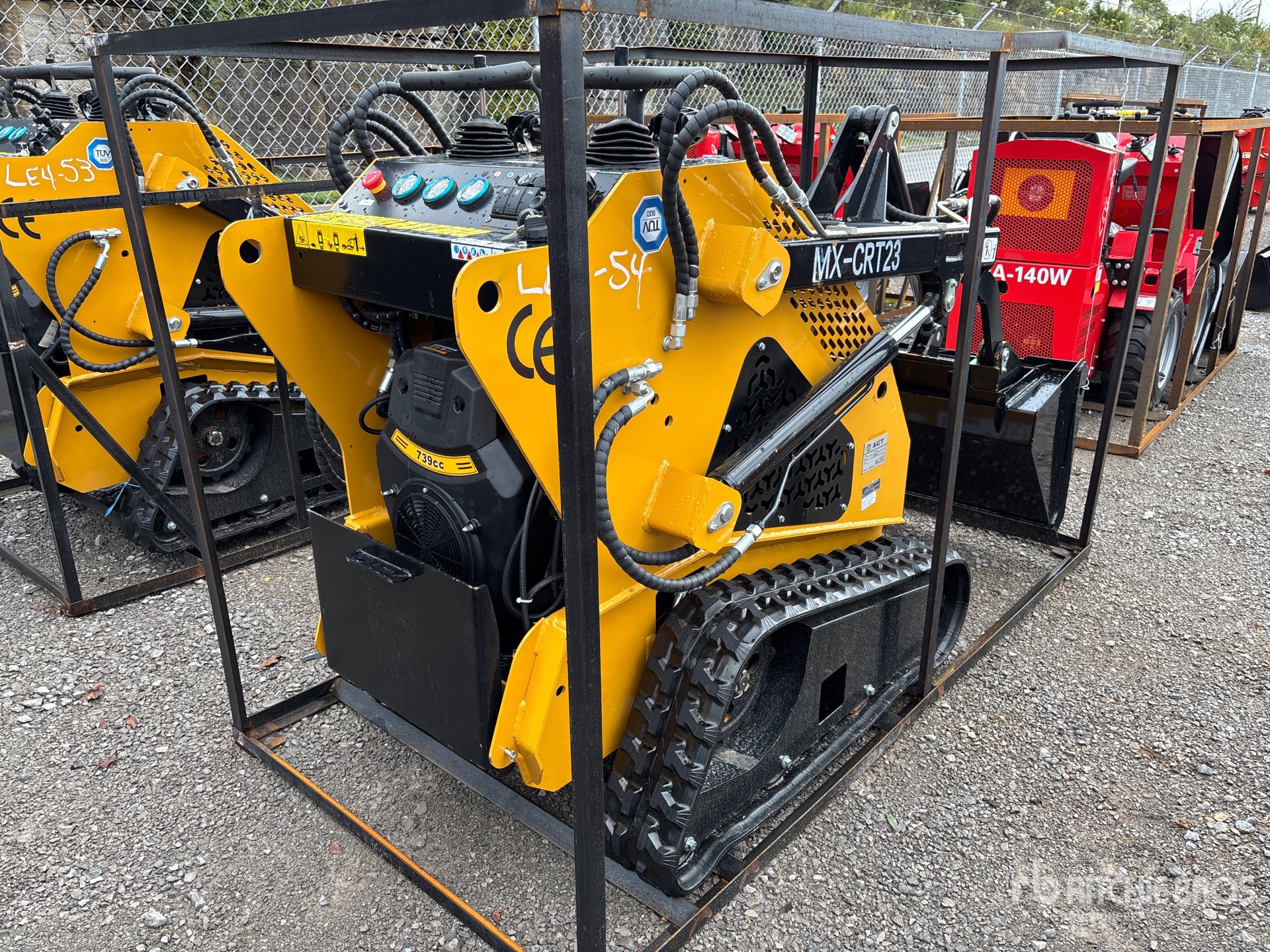 MINI CARGADOR SOBRE ORUGAS COMPACTO 2025 COMPAC MXCRT23