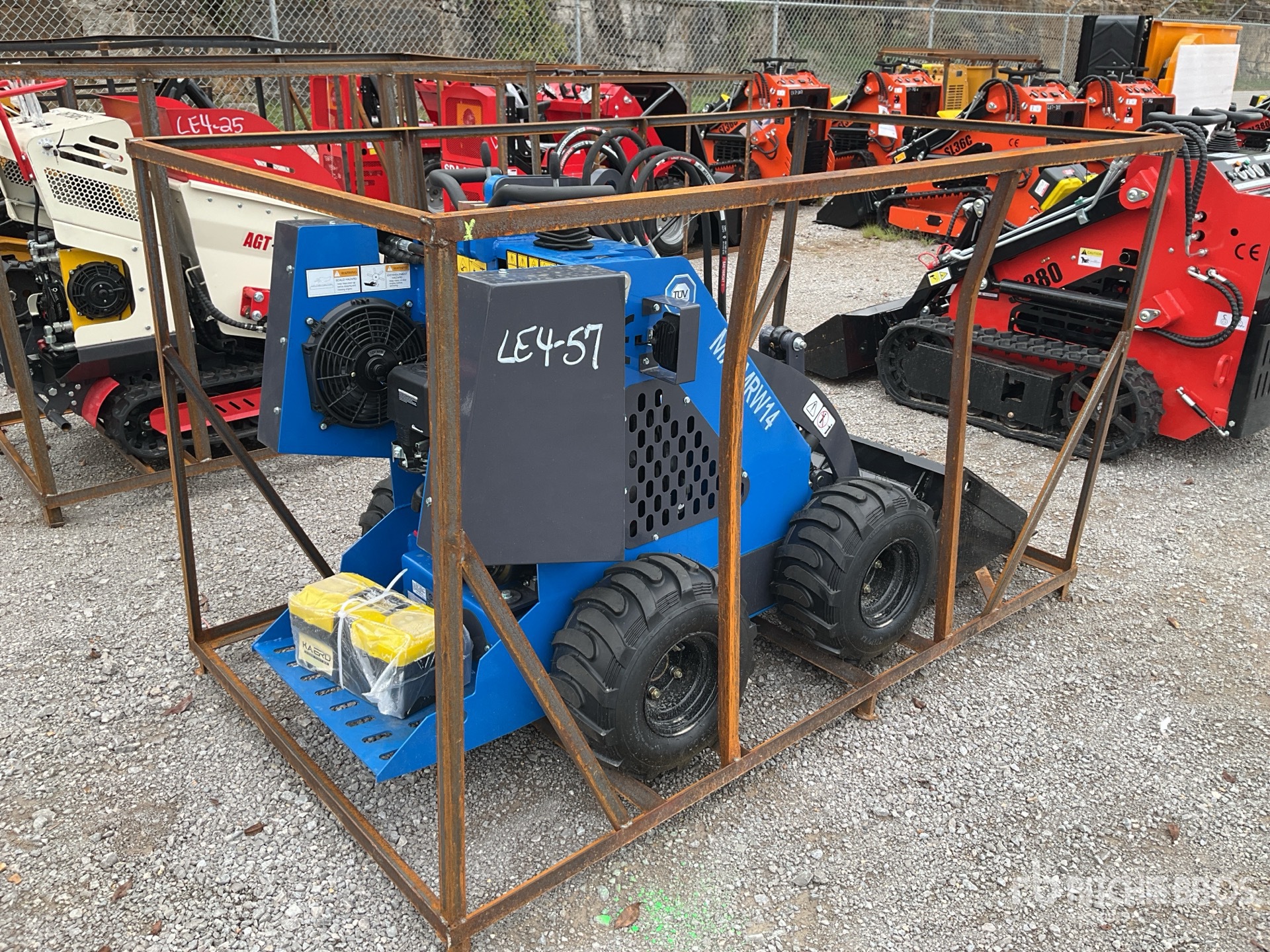 MINI CARGADOR SOBRE RUEDAS 2025 AGT MXMRW14