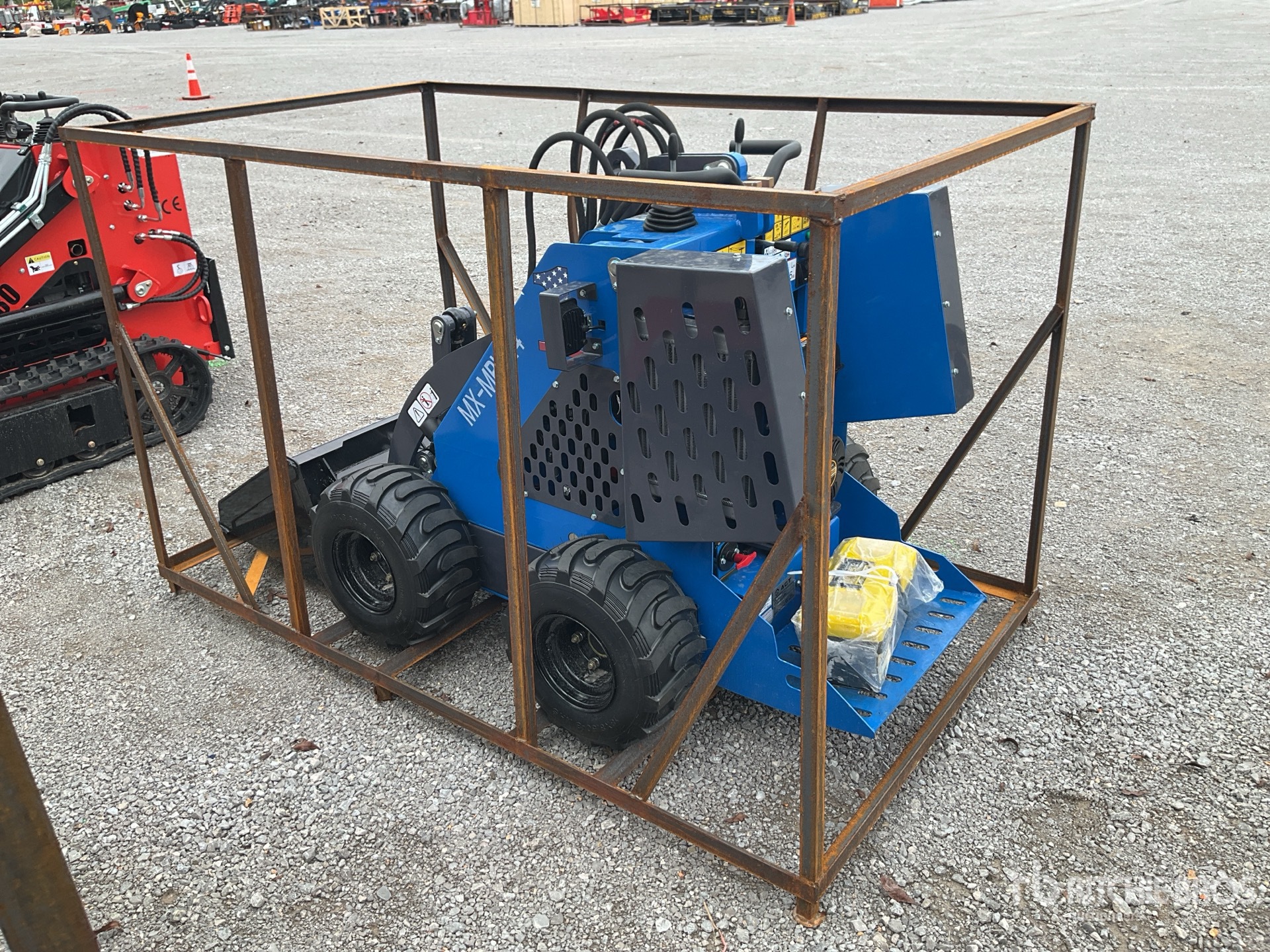 MINI CARGADOR SOBRE RUEDAS 2025 AGT MXMRW14