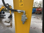 Hydraulics with 