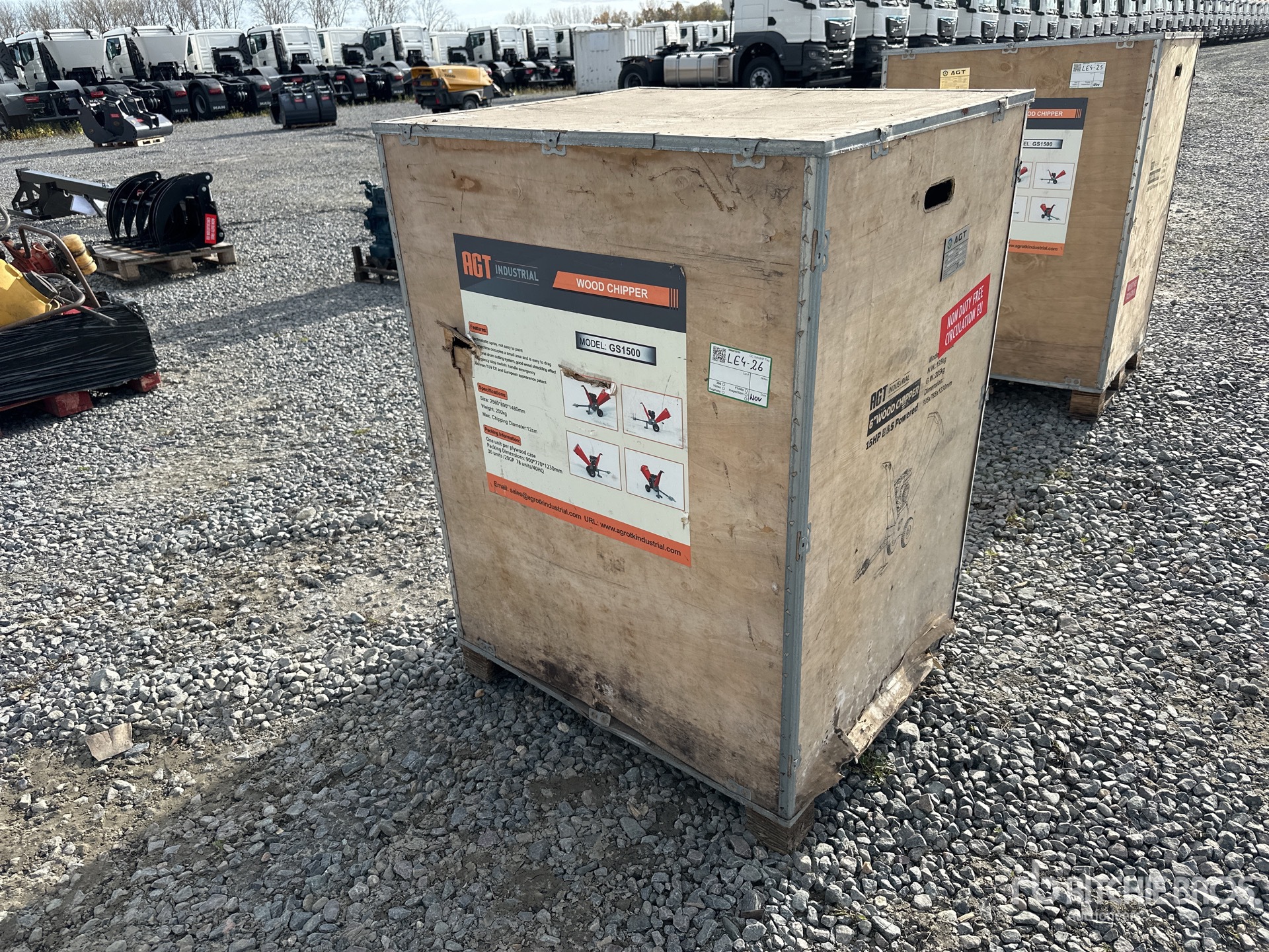 General Appearance with Picture, Left Front Corner