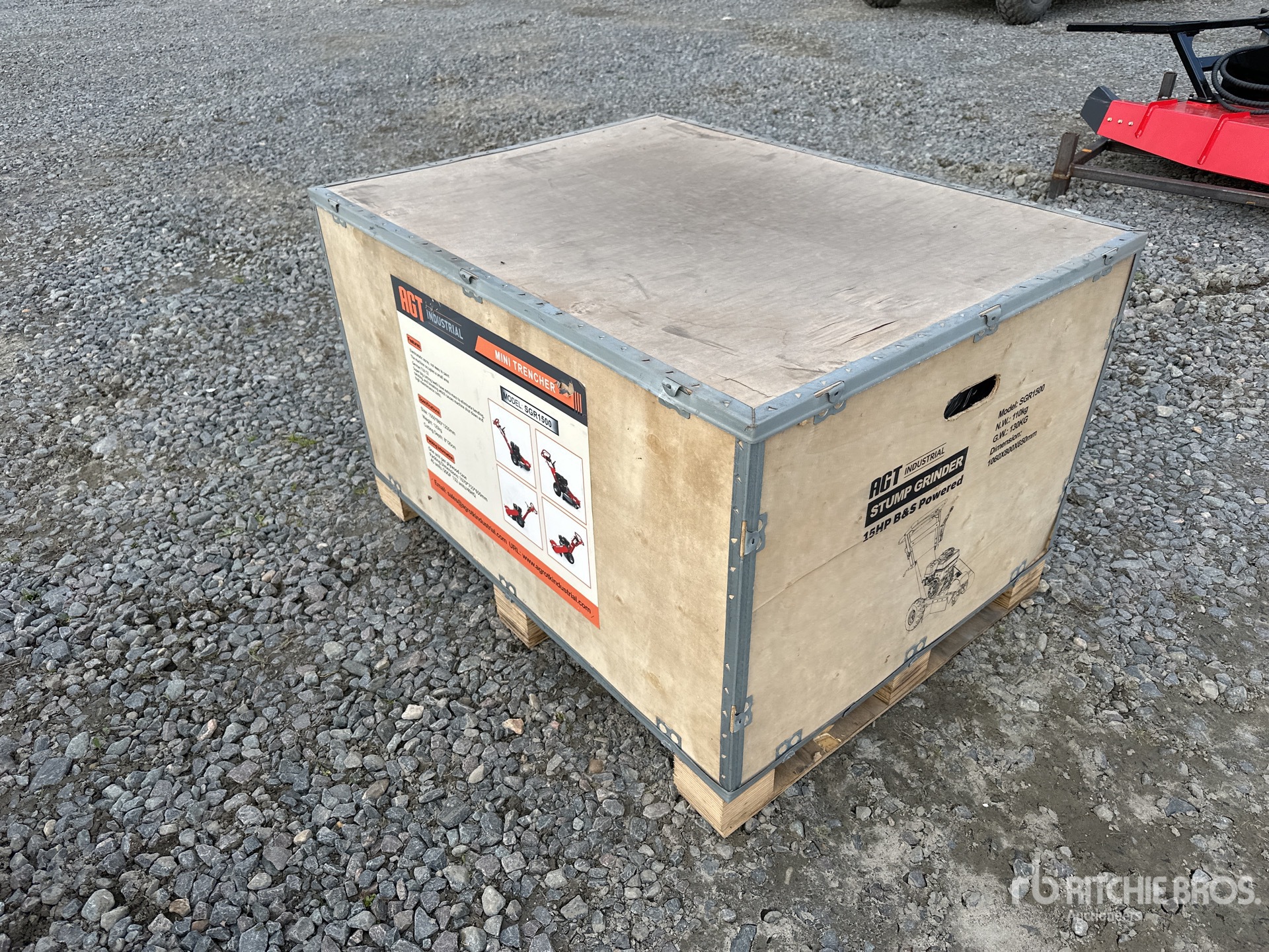 General Appearance with Picture, Left Rear Corner