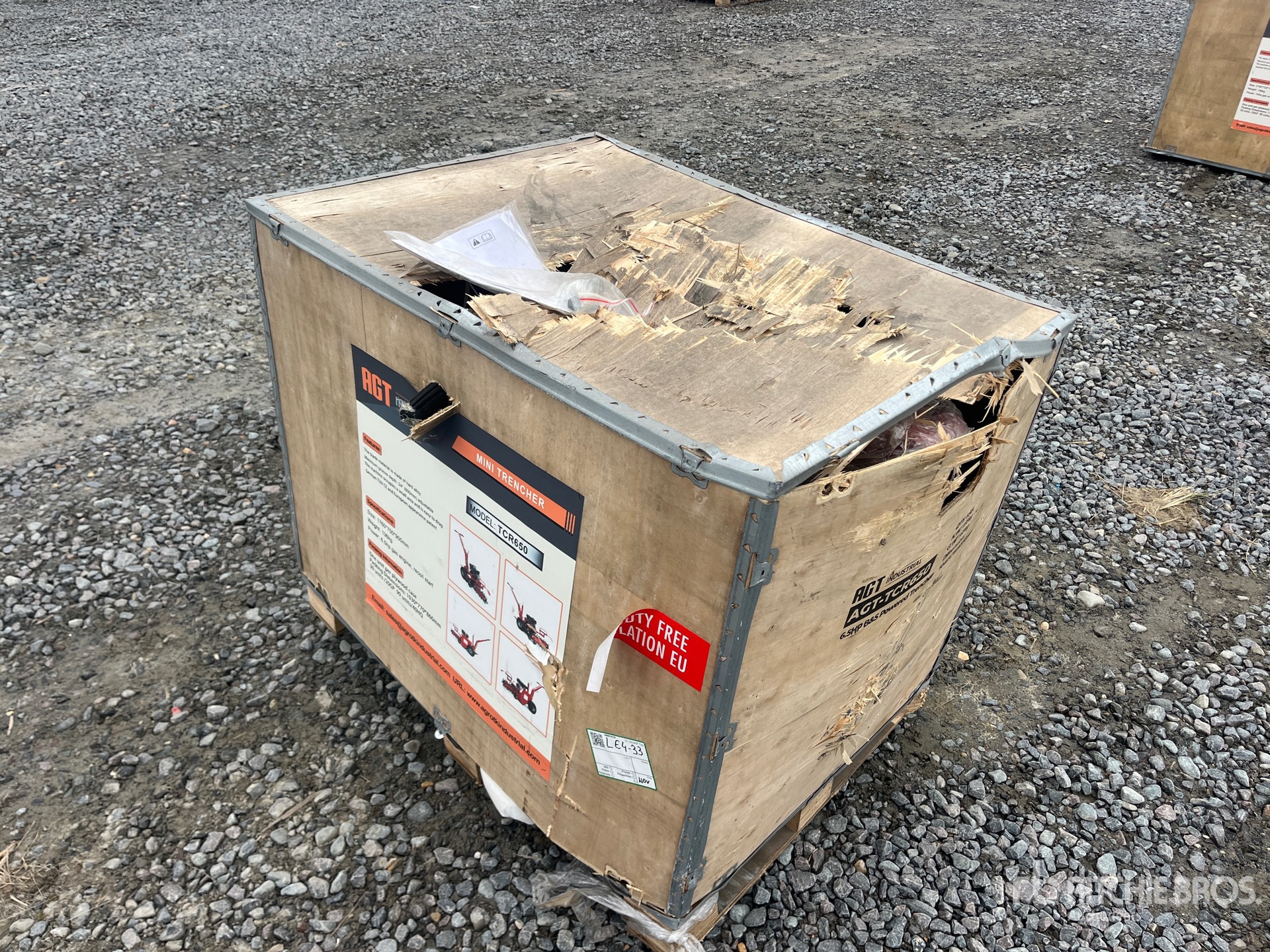 General Appearance with Bild, Ecke hinten links