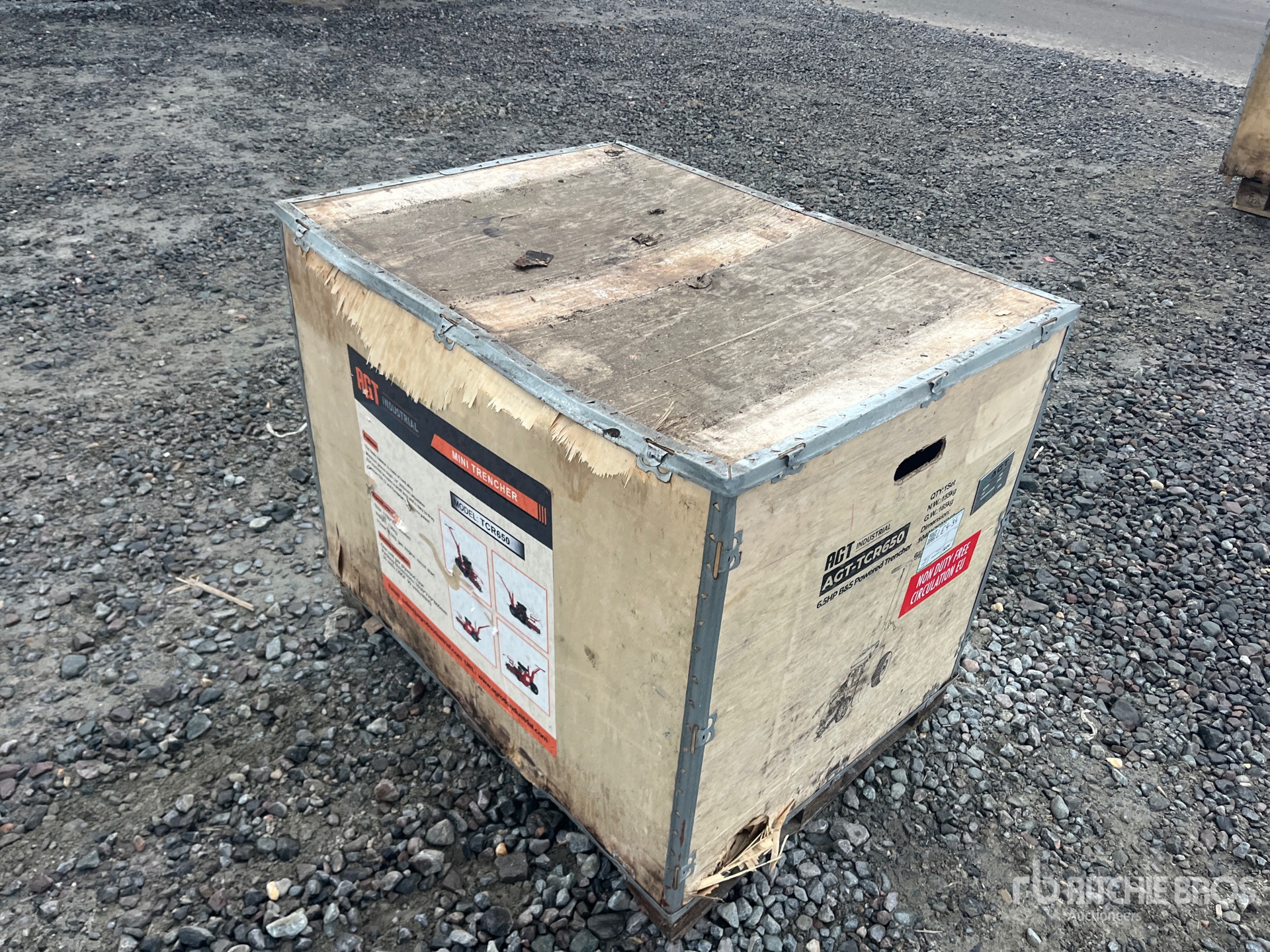 General Appearance with Bild, Ecke hinten rechts