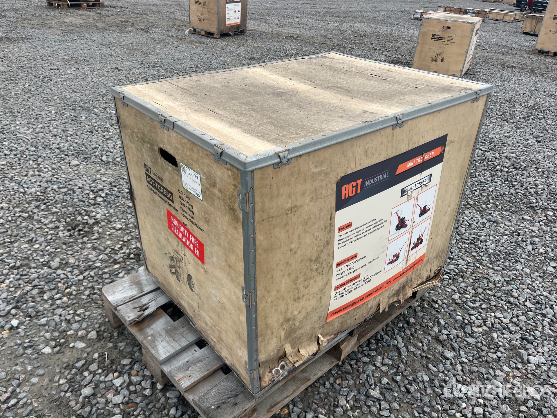 General Appearance with Bild, Ecke hinten rechts