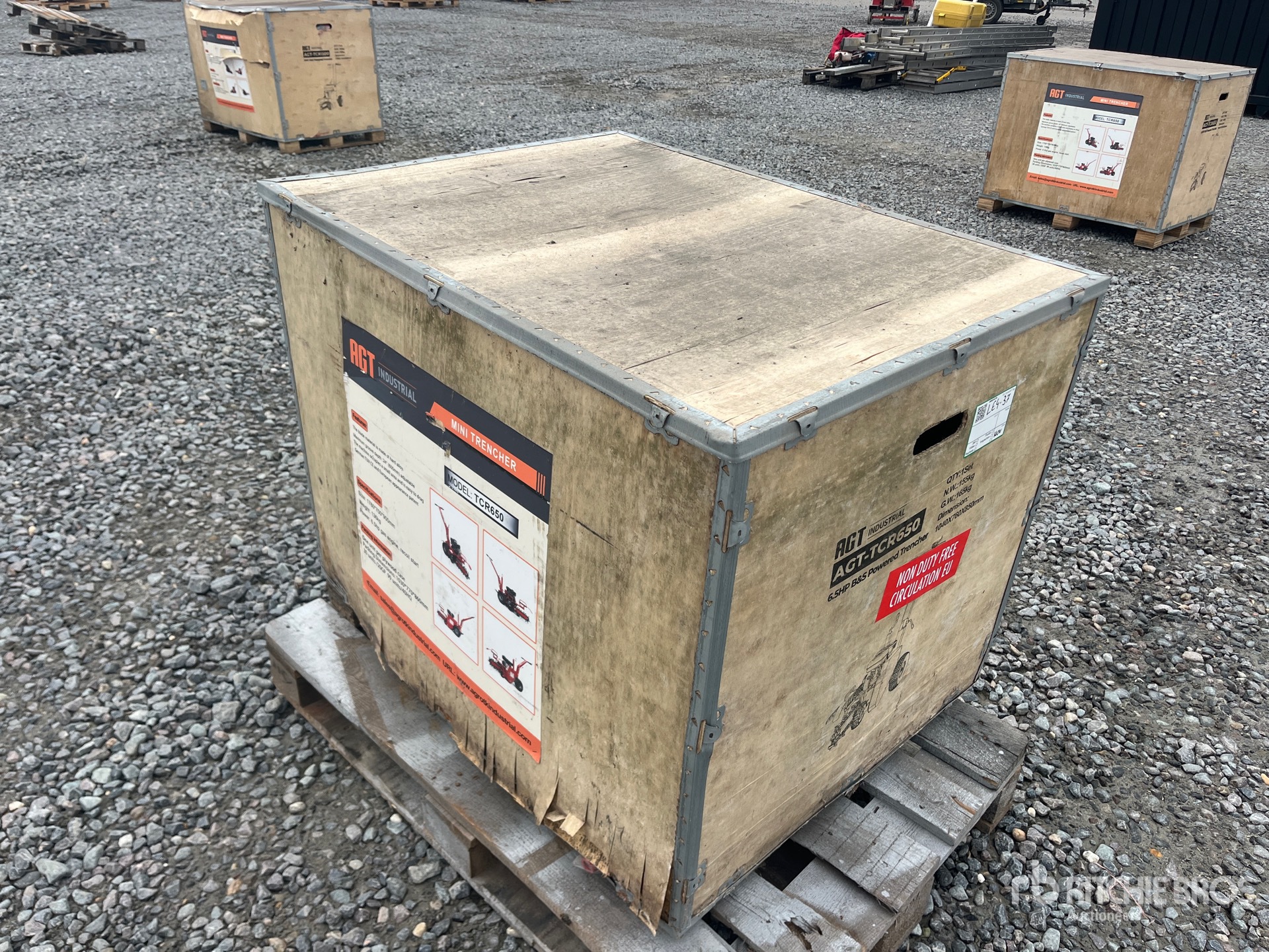 General Appearance with Bild, Ecke hinten links