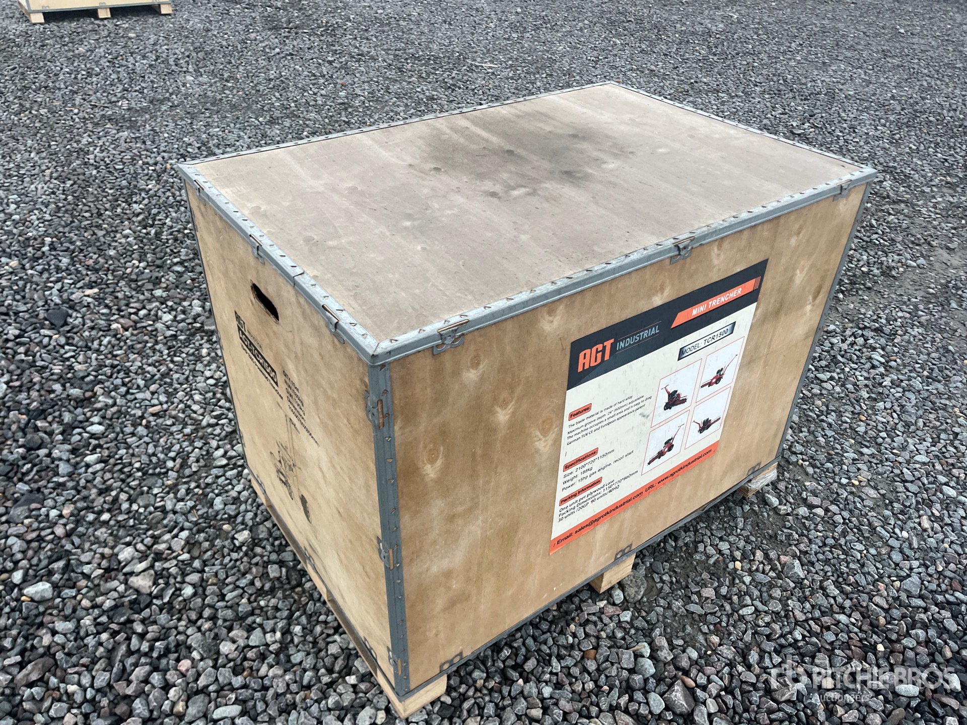 General Appearance with Bild, Ecke hinten rechts