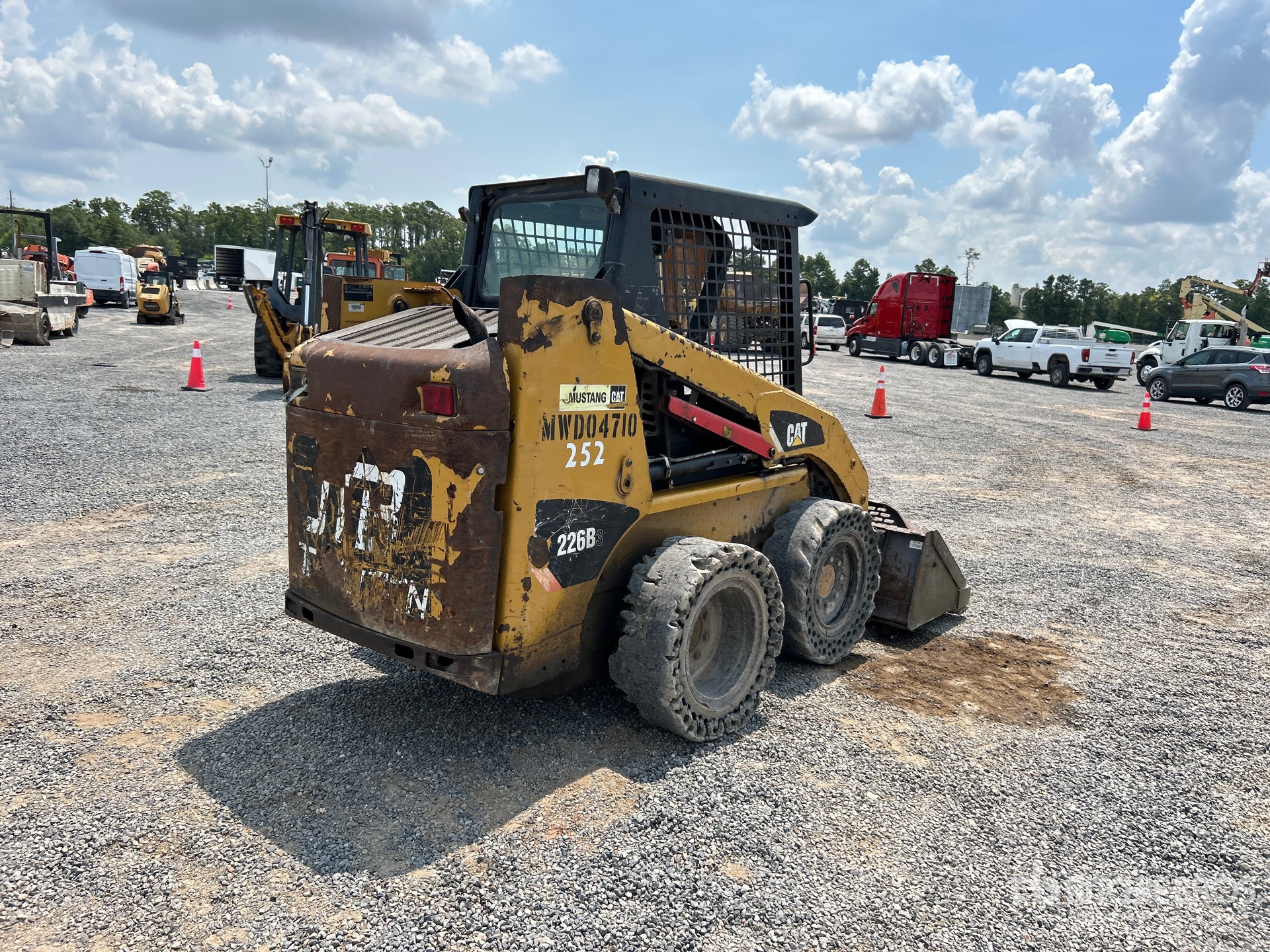 General Appearance with Picture, Right Rear Corner