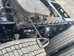 4 Underbody - Truck with 