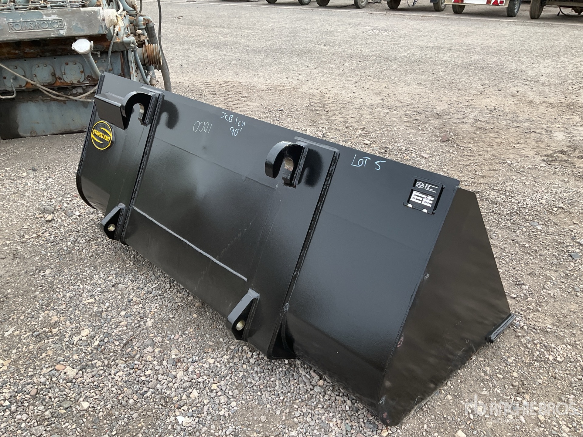 General Appearance with Picture, Right Rear Corner