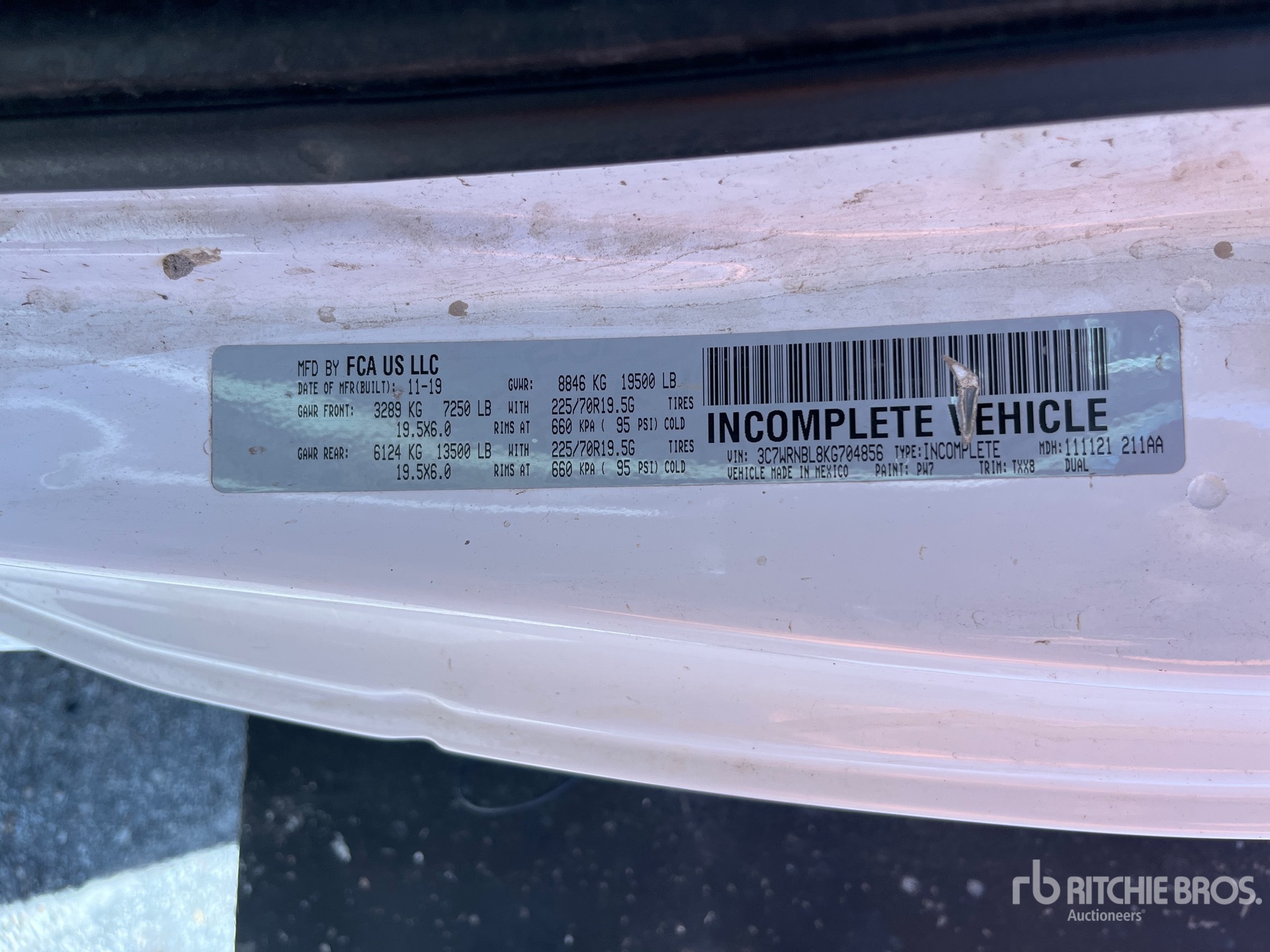 General Appearance with Serial Number / VIN