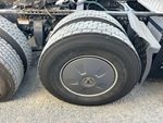 4 Underbody - Truck with 
