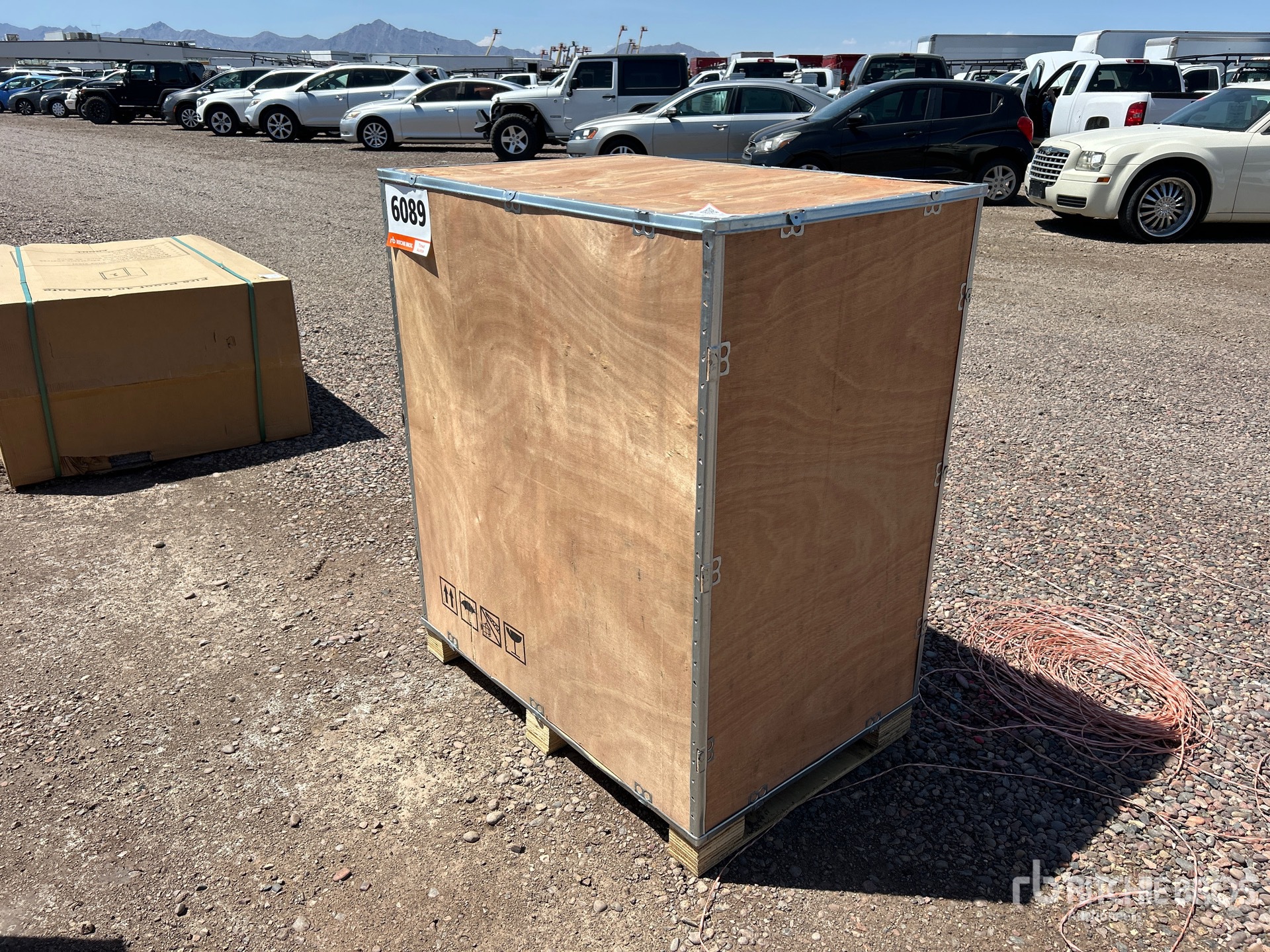 General Appearance with Picture, Right Rear Corner
