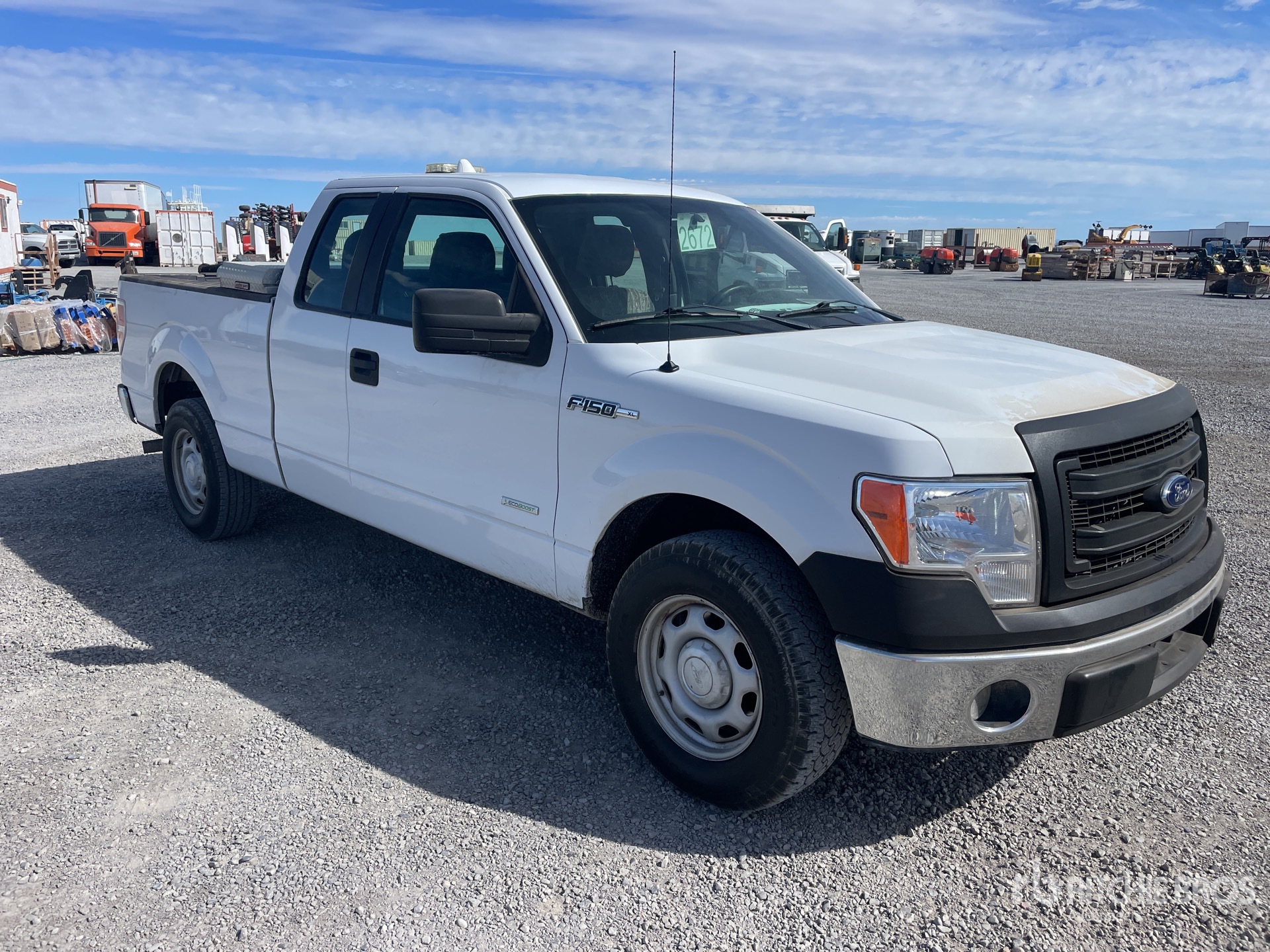 General Appearance with Picture, Right Front Corner