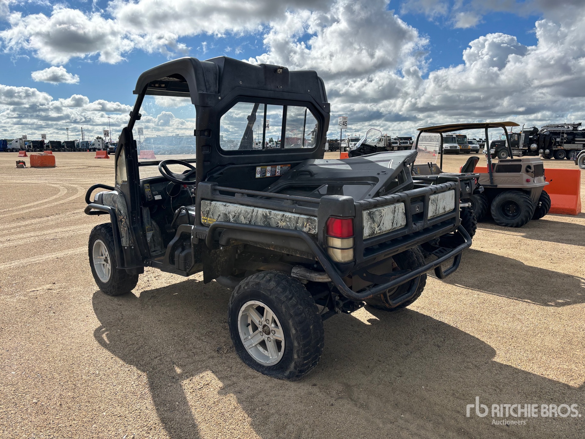 General Appearance with Picture, Left Rear Corner