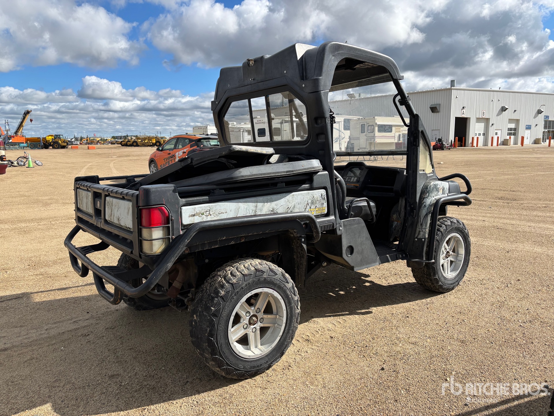 General Appearance with Picture, Right Rear Corner