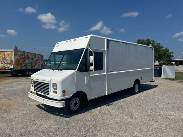 2006 Ford E-350 4x2 Step Van