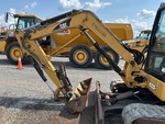 v2 Chassis - Excavator with 