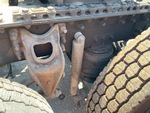 4 Underbody - Truck with 