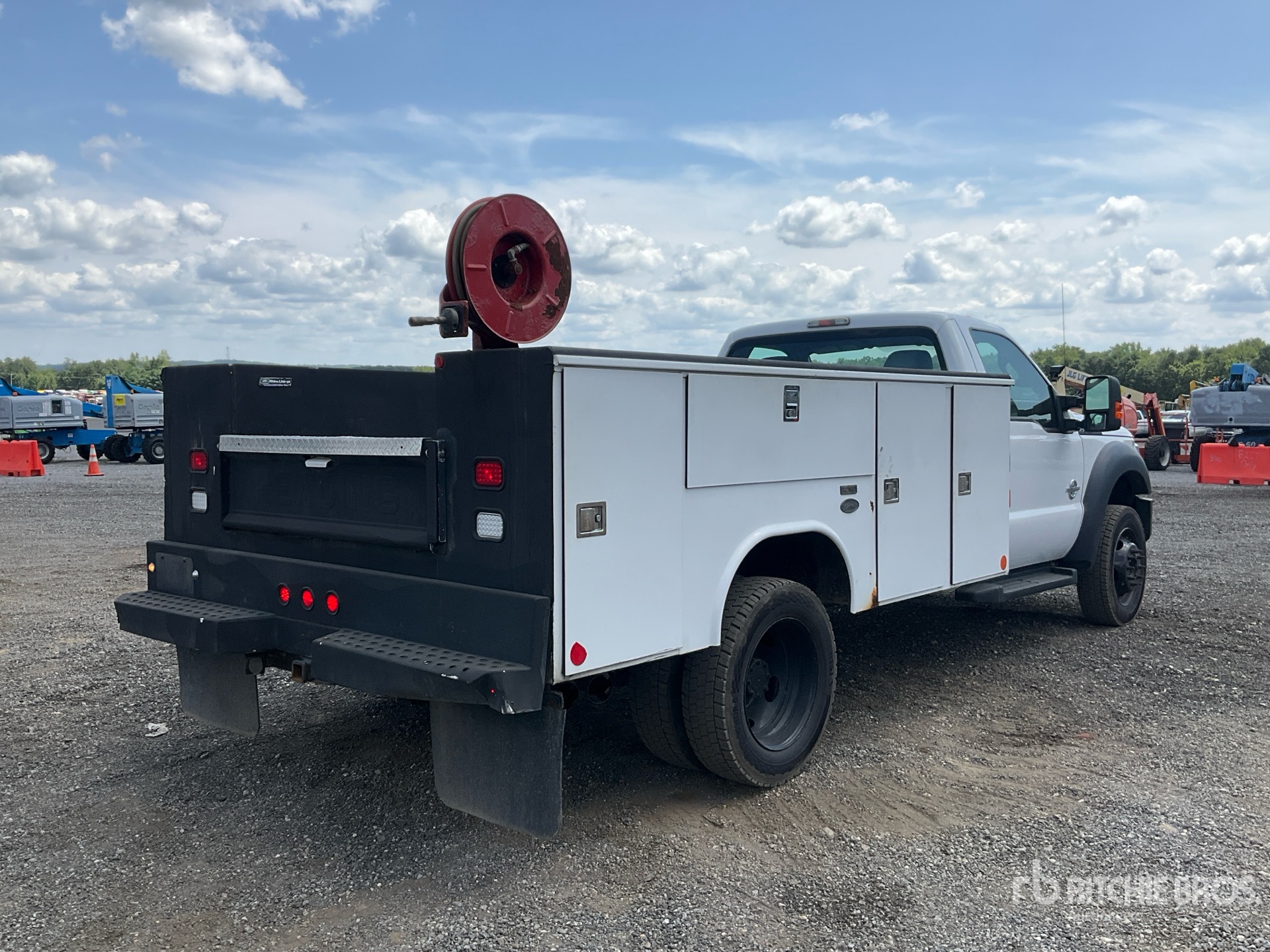 General Appearance with Picture, Right Rear Corner